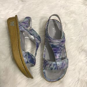Algeria Kendra Sandals Blue Sea Sparkle Size 38 mermaid core